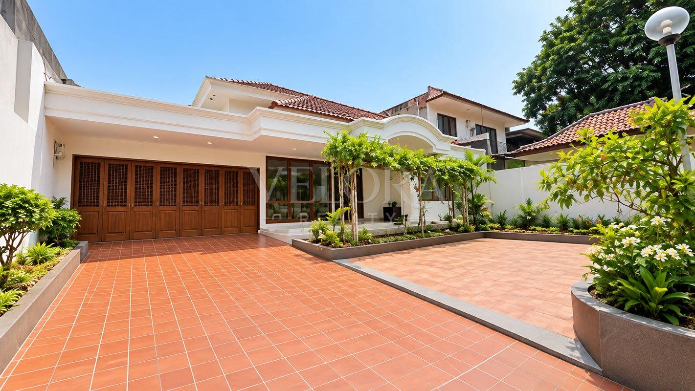 Aset Langka Menteng LT 760m² Samping Resto, Cocok Usaha!, foto 3