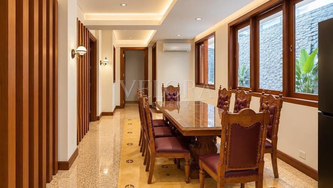 Dijual Rumah Classic Antique Luxury di Menteng, Jakarta Pusat – SHM Ready, foto 3